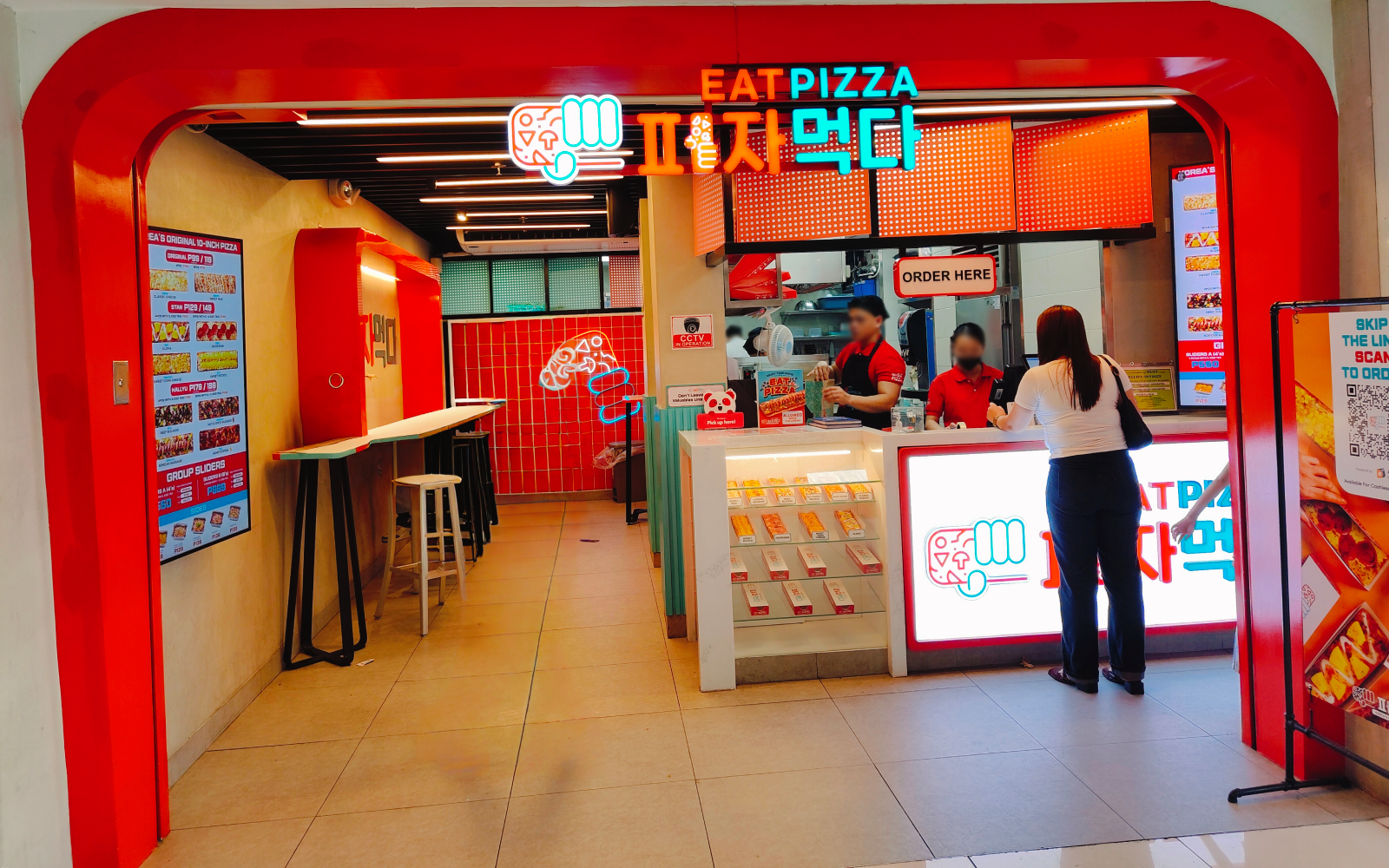 EAT PIZZA in SM City North EDSA